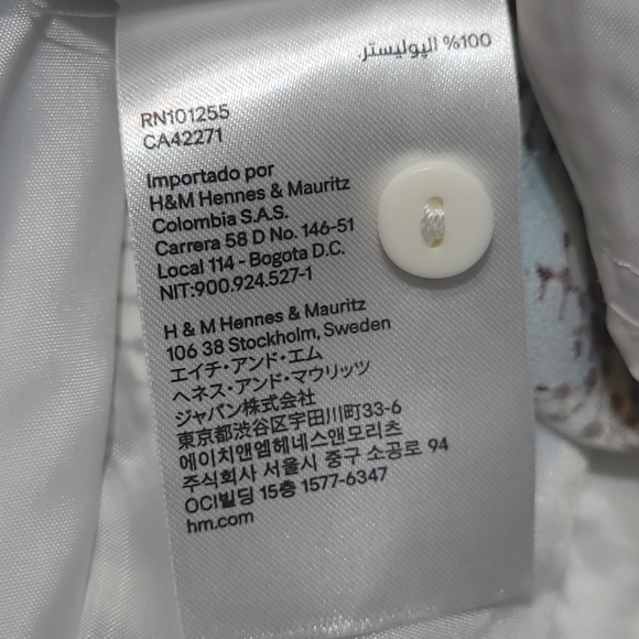 H&M jumpsuit, blue and brown leaf print, cropped length, convertible straps - Picture 16 of 16